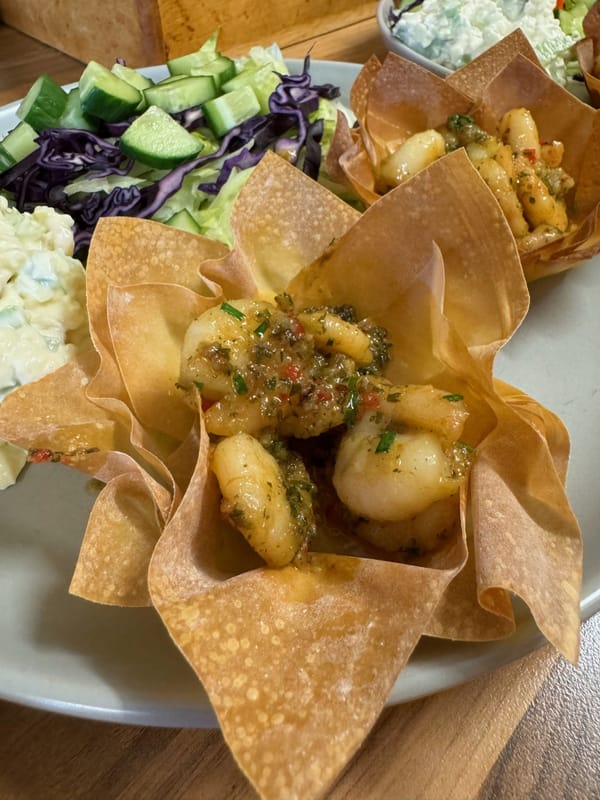 Light & Delicious: Garlic Prawn Filo Tartlets for Lunch