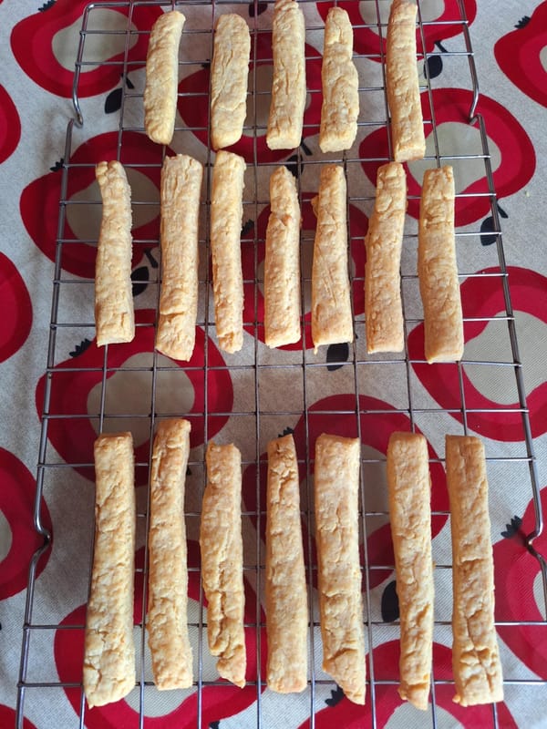 Cheddar & Chilli Cheese Straws