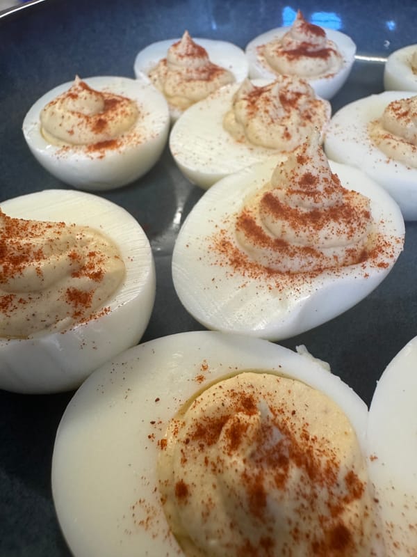 Curried Devilled Eggs – A Classic British Party Favourite