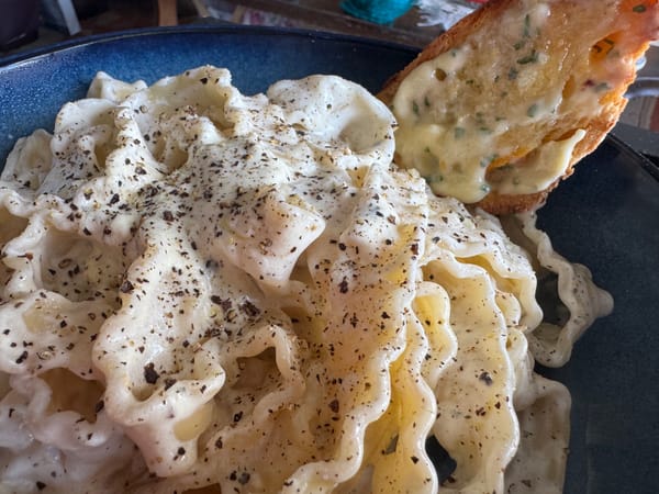 Easy Creamy Lemon Garlic & Herb Pasta Recipe